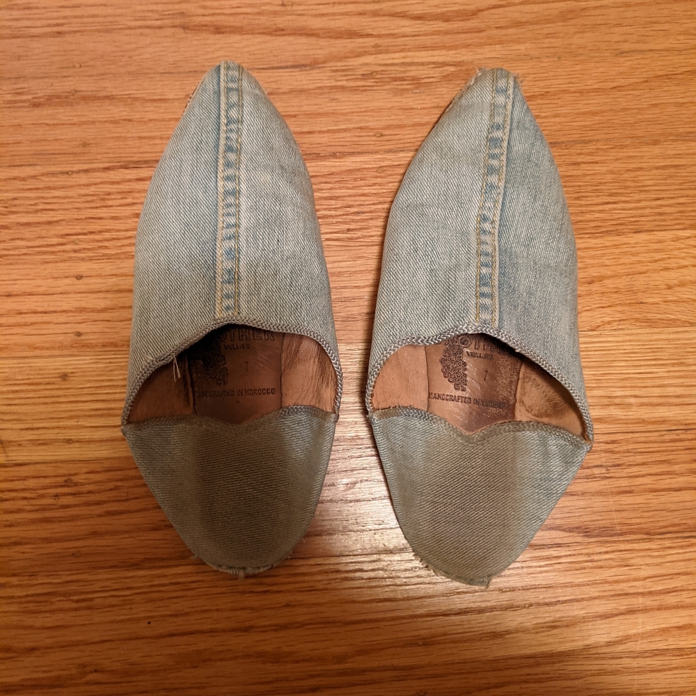 Women's Flats Shoes (Brand: Brother Vellies; Size: 1)